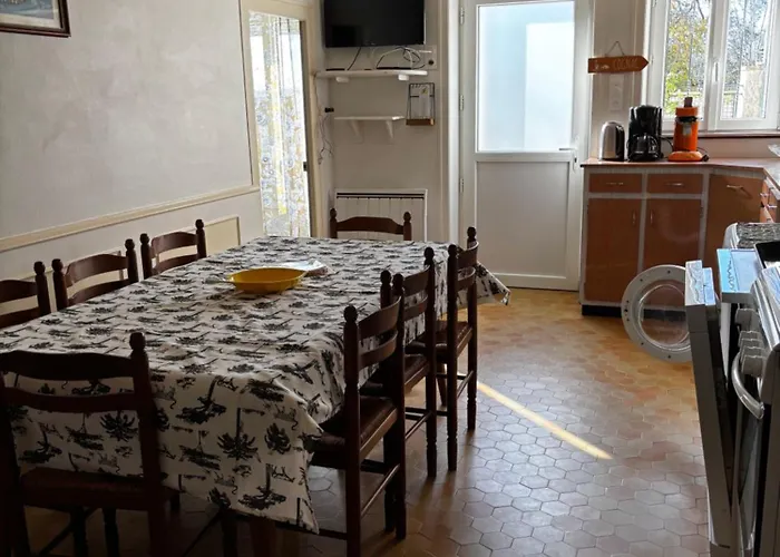 Maison Au Coeur Du Vignoble Charentais بيت للعطل Mesnac